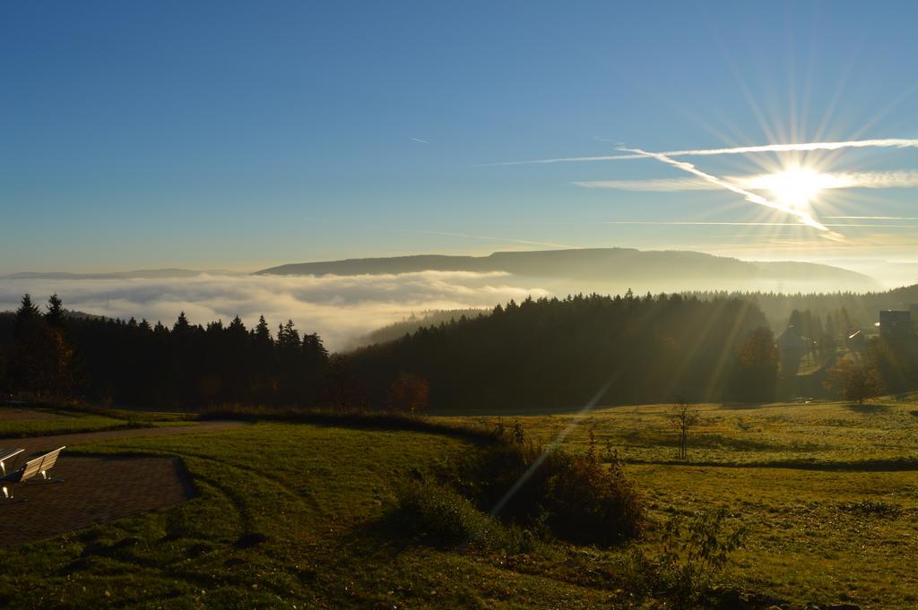 Hotel Auerhahn Masserberg Buitenkant foto